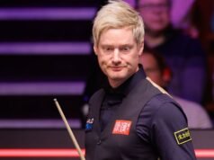 Neil Robertson ធ្វើការសម្រេចចិត្តបដិសេធពានរង្វាន់បន្ទាប់ពីមានជម្លោះ World Cup | ផ្សេងៗ | កីឡា