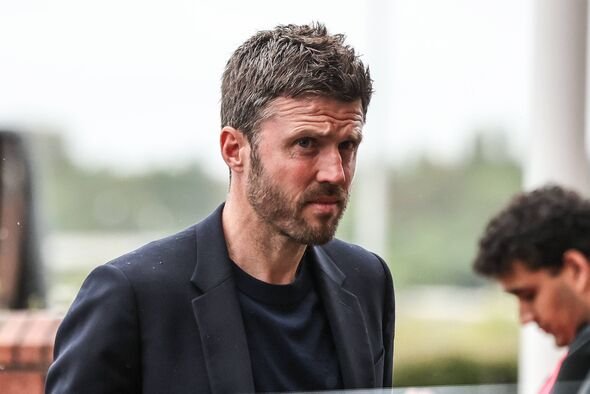 លោក Michael Carrick អ្នក​ចាត់​ការ​ក្រុម Manchester United មក​ដល់​អំឡុង​ពេល​ការ​ប្រកួត Premier League រវាង Sunderland និង Manchester United 
