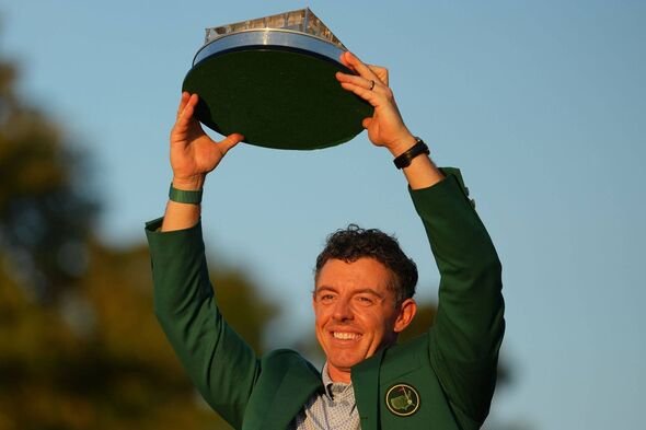 Rory McIlroy លើកពាន Masters