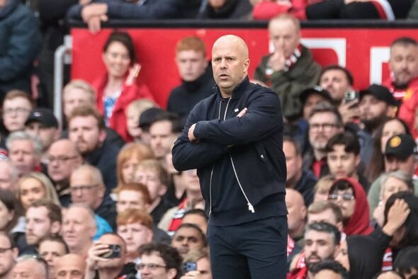 លោក Arne Slot គ្រូបង្វឹកក្រុម Liverpool ។ លោក Arne Slot គ្រូបង្វឹកក្រុម Liverpool ។