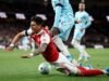 តុរប្យួរខោអាវអកុសលរបស់តារា Arsenal មានបញ្ហាក្នុងការឈ្នះ Burnley | បាល់ទាត់ | កីឡា
