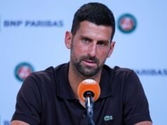 Novak Djokovic ផ្តួលគូប្រជែង French Open និងទទួលបានភាពស្មោះត្រង់យ៉ាងឃោរឃៅអំពីបញ្ហារបួសរបស់គាត់ | កីឡាវាយកូនបាល់ | កីឡា
