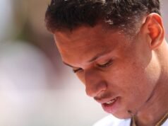 តារា French Open ឱនក្បាលចេញក្នុងឱកាសដ៏សំខាន់ក្នុងថ្ងៃមួយនៃ Grand Slam | កីឡាវាយកូនបាល់ | កីឡា