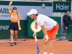 តារា French Open ត្រូវបានបង្ខំឱ្យផ្លាស់ប្តូរតុលាការបន្ទាប់ពីមានការព្រួយបារម្ភអំពីឧប្បត្តិហេតុ Casper Ruud | កីឡាវាយកូនបាល់ | កីឡា