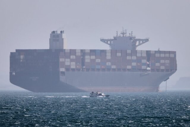 APTOPIX_Iran_War_Strait_of_Hormuz_5883_.jpg