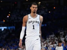 Wembanyama បានខកចិត្តបន្ទាប់ពី Spurs ចាញ់ Thunder បើទោះបីជាមានស្ថិតិដ៏អស្ចារ្យមួយផ្សេងទៀតក៏ដោយ។