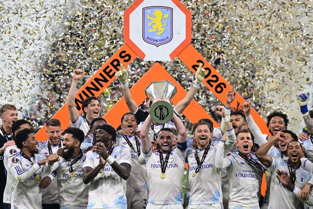 Aston Villa ។