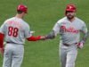 Schwarber វាយលុក HRs ទី 19 និងទី 20 ដែលនាំមុខគេ Phillies បានផ្តួល Pirates 11-9 ក្នុង 10 innings