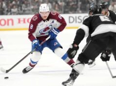 Cale Makar ត្រឡប់ពីរបួសវិញដើម្បីរកគ្រាប់បាល់បានពីរគ្រាប់ ខណៈ Avalanche ផ្ដួល Wild 9-6 ក្នុងហ្គេមឆ្កួតទី 1