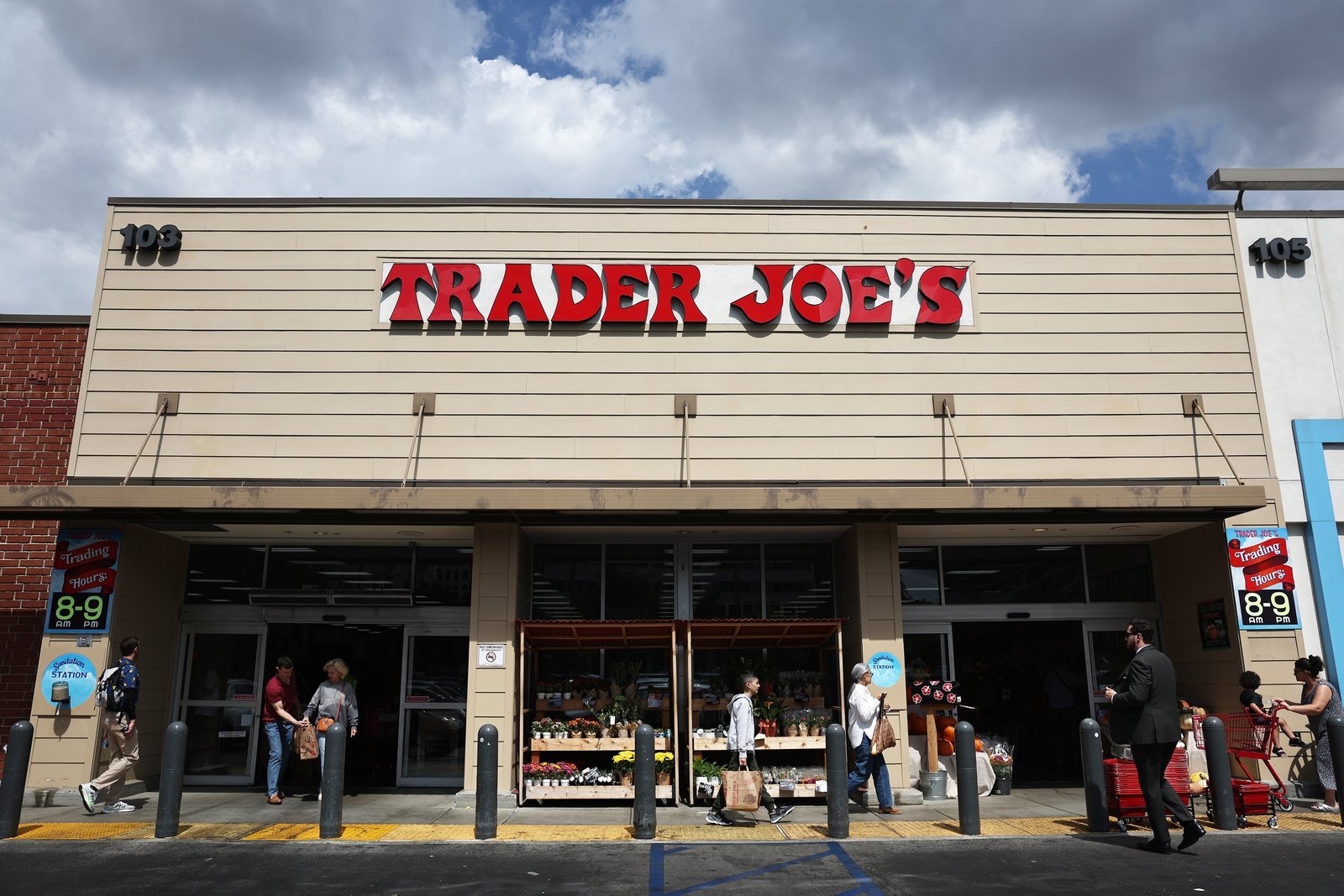 បុគ្គលិករបស់ Trader Joe បានសរសេរនៅក្នុងសារ Reddit កាលពីដើមខែនេះថា