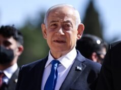 លោក Benjamin Netanyahu និយាយថា អ៊ីស្រាអែលនឹង “បង្កើន” ការវាយលុកនៅក្នុងប្រទេសលីបង់ ដើម្បី “កំទេច” Hezbollah ។