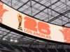 30 ថ្ងៃក្រោយមក ទីក្រុង Los Angeles បានត្រៀមខ្លួនរួចរាល់ហើយសម្រាប់ការប្រកួតបាល់ទាត់ពិភពលោក។ តំបន់លេង? មិនទាន់