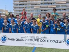 នៅ U17 Mougins បានប្រកួតជាមួយ La Fontonne ហើយឈ្នះពាន