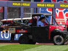 Jasson Domínguez របស់ Yankees ចាកចេញពីហ្គេមបន្ទាប់ពីបុកជញ្ជាំងវាលខាងឆ្វេង ហើយចាប់បានការនាំមុខ