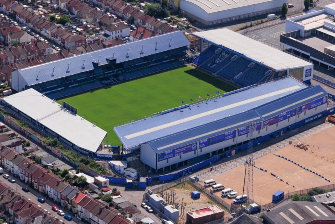 ឧទ្យាន Portsmouth Fratton ពីលើអាកាស