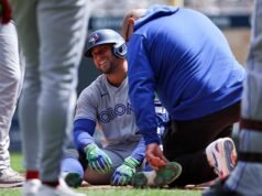 George Springer ចាកចេញពីការប្រកួត Blue Jays បន្ទាប់ពីរងការវាយប្រហារម្តងទៀតដោយសំណាងអាក្រក់នៅលើជើងឆ្វេងរបស់គាត់។