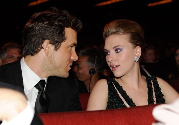 Ryan Reynolds និង Scarlett Johansson