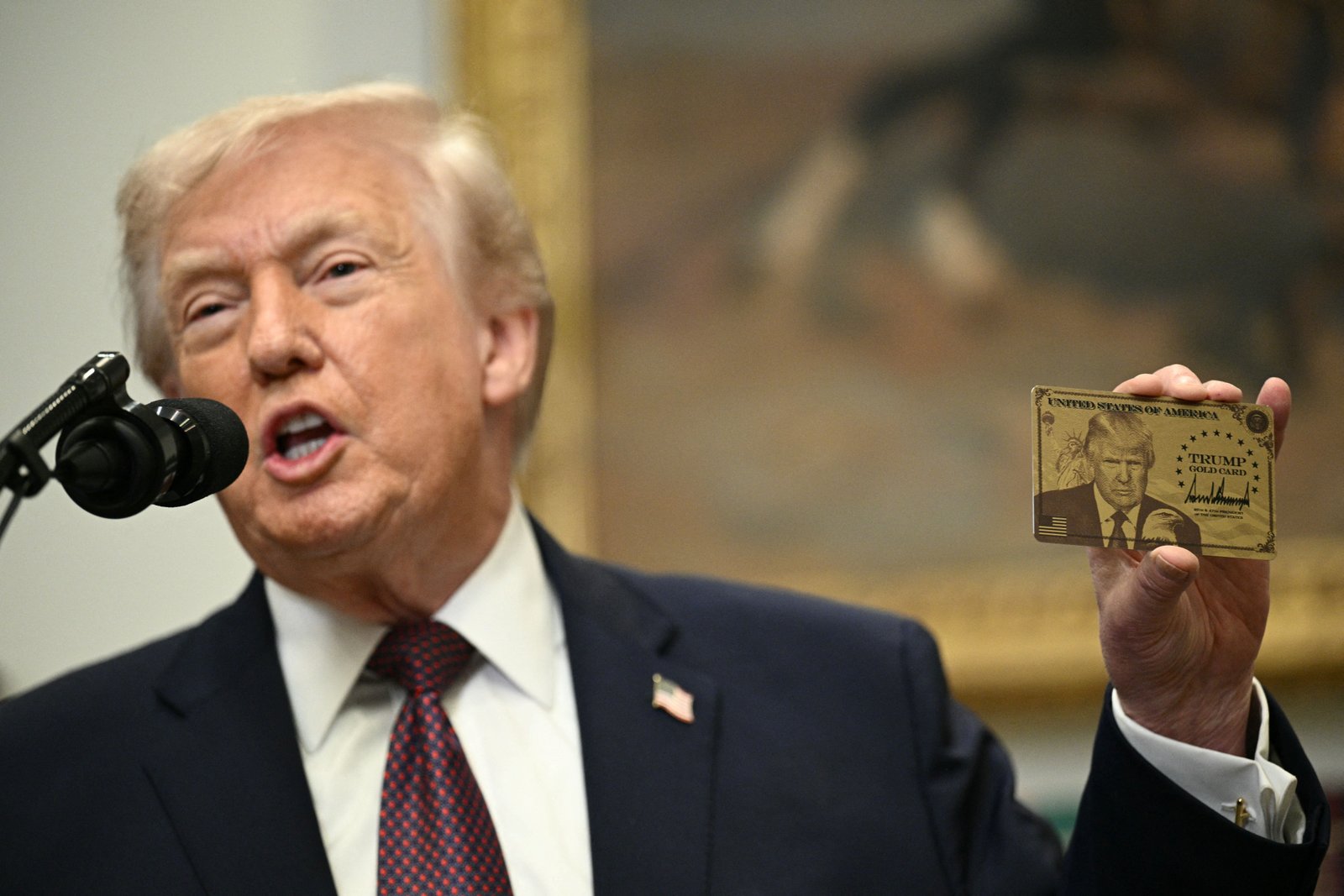 នៅពេលដែលលោក Trump កាត់ផ្តាច់ផ្លូវអន្តោប្រវេសន៍ស្របច្បាប់ គាត់បានណែនាំកម្មវិធី