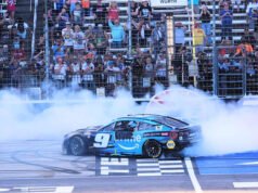 Chase Elliott មិនដែលឈ្នះការប្រណាំងពានរង្វាន់ចំនួនពីរនៅដើមរដូវកាល NASCAR