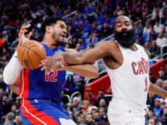 James Harden រកបាន 30 ពិន្ទុ ហើយ Cavaliers យកឈ្នះ Pistons 117-113 ក្នុង OT ដើម្បីនាំមុខ 3-2 នៅក្នុងស៊េរី