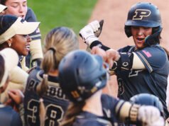3 Boilers ទទួលបាន Softball America Honors – Purdue Boilermakers