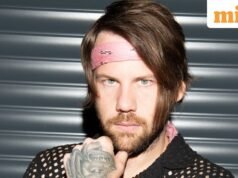 តារាជួរមុខ Beartooth Caleb Shomo ចេញមកជា “បុរសស្រលាញ់ភេទដូចគ្នាដែលមានមោទនភាព” បន្ទាប់ពីមានការរំពឹងទុកជាច្រើនខែ។