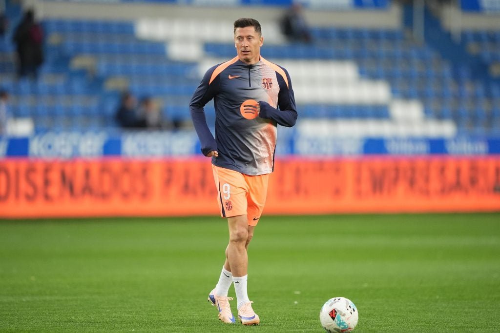 Robert Lewandowski មកពី FC Barcelona