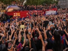 របាយការណ៍ – សេណារីយ៉ូពីរដែល Barcelona កំពុងពិចារណាសម្រាប់ក្បួនដង្ហែរជើងឯក
