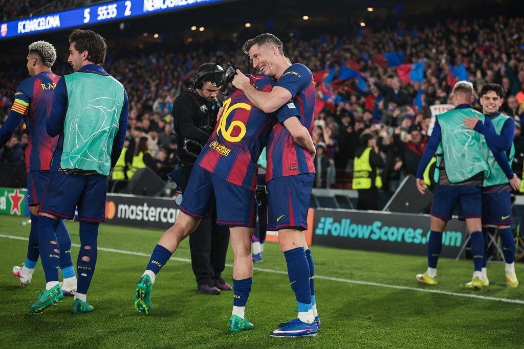 Robert Lewandowski កីឡាករ Barcelona