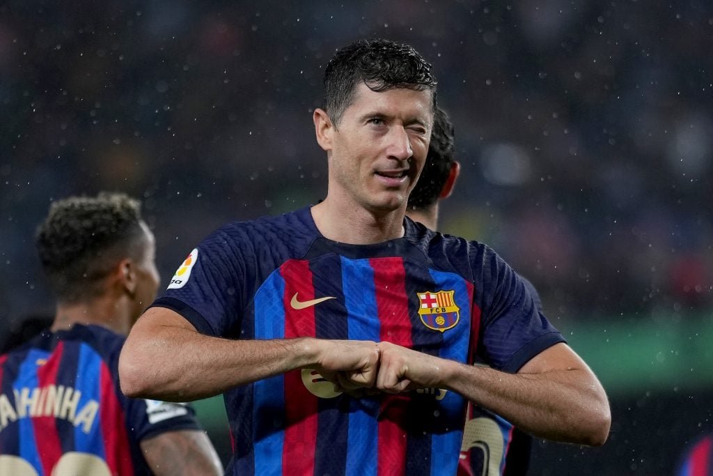 Robert Lewandowski មកពី FC Barcelona