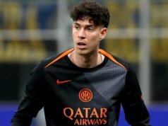 គោលដៅកំពូលរបស់ Barcelona មានការព្រួយបារម្ភអំពីការកើនឡើងនៃចំណាប់អារម្មណ៍របស់ក្លឹបទៅលើតារា Premier League