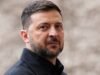 វីដេអូ។ Zelensky “ផ្តល់អំណាច” រុស្ស៊ីរៀបចំក្បួនដង្ហែរជ័យជំនះ
