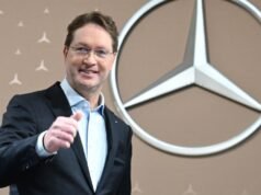 យានជំនិះ៖ ថៅកែ Mercedes-Benz កំពុងរៀបចំផែនការផ្លាស់ប្តូរទៅរកគ្រឿងសព្វាវុធ