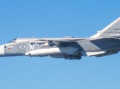កីឡាកររុស្ស៊ី Sukhoi Su-24 Fencer ប៉ះជាមួយ Rafale F4 របស់បារាំង!