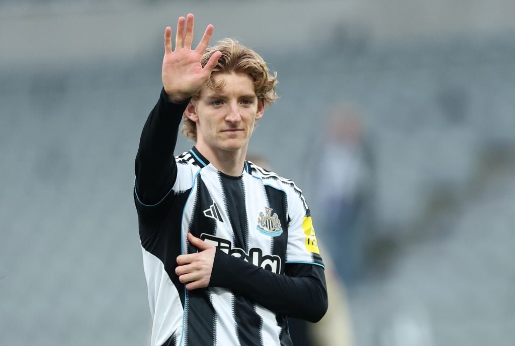 Anthony Gordon របស់ Newcastle United