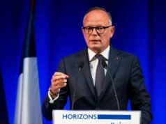 វិធីសាស្រ្តរបស់ Édouard Philippe ដែលបានចាប់ផ្តើមយុទ្ធនាការបោះឆ្នោតរបស់គាត់នៅ Reims