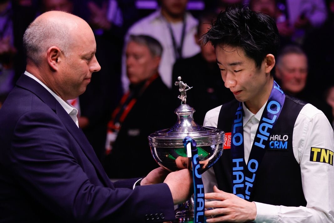 Wu Yize ទទួលយកពានរង្វាន់ World Cup 2026