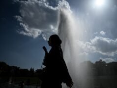 40.6°C នៅ Rennes, 40.9°C in Angers, 42°C in Saintes… កំណត់ត្រាសីតុណ្ហភាពប្រចាំខែត្រូវបានបំបែក