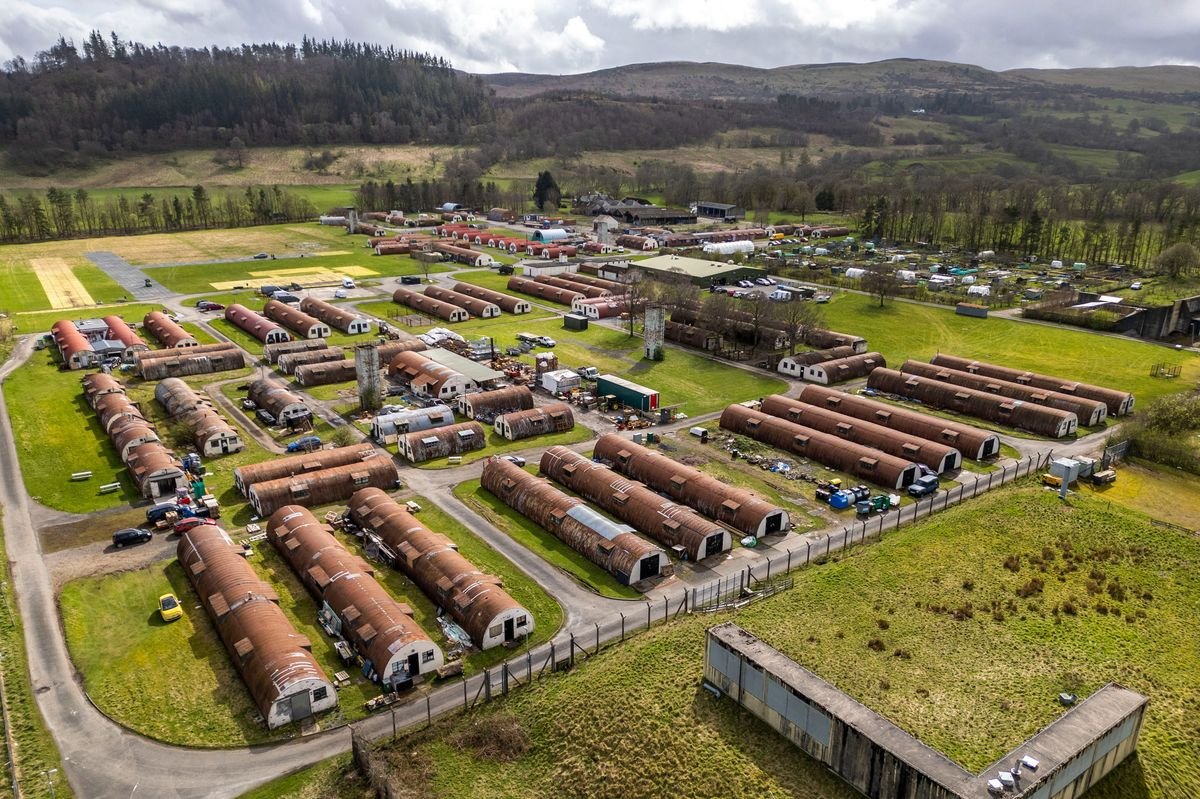 ជំរុំ Cultybraggan នៅ Perthshire ។