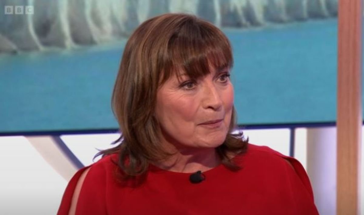 Lorraine Kelly បាននិយាយអំពីអាជីពរបស់នាងជាអ្នកនិពន្ធ