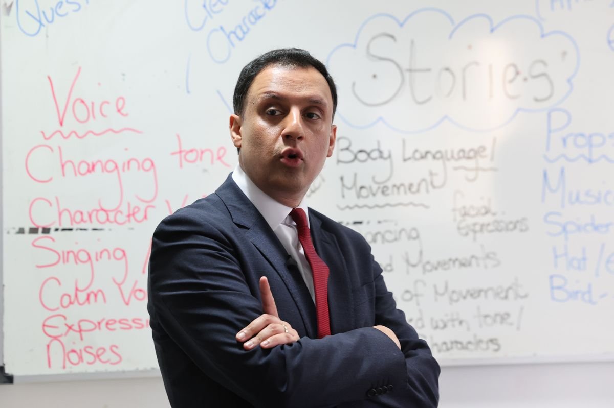 មេដឹកនាំ​ការងារ​ស្កុតលែន Anas Sarwar 