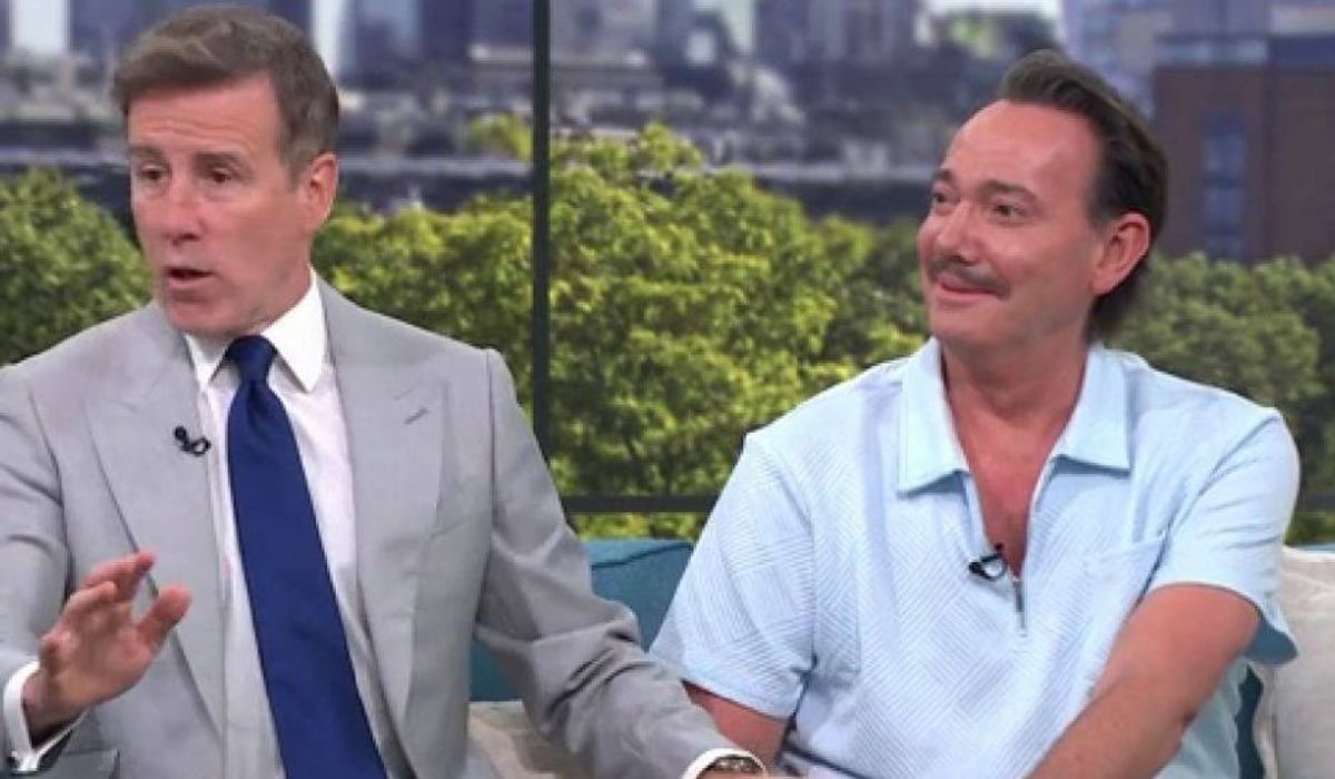 Anton Du Beke និង Craig Revel Horwood បានបង្ហាញខ្លួននៅព្រឹកនេះ។