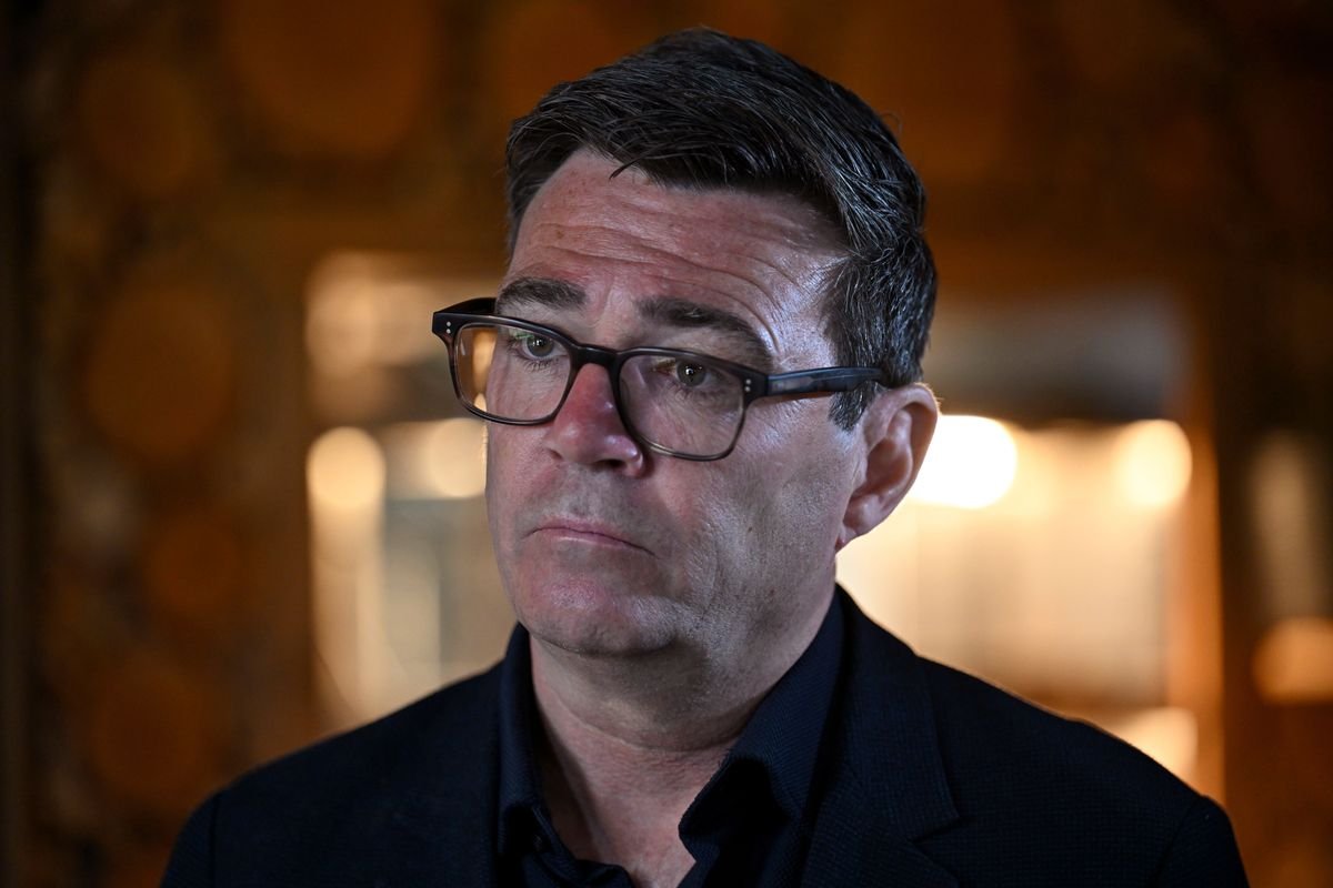 អភិបាលក្រុង Greater Manchester លោក Andy Burnham