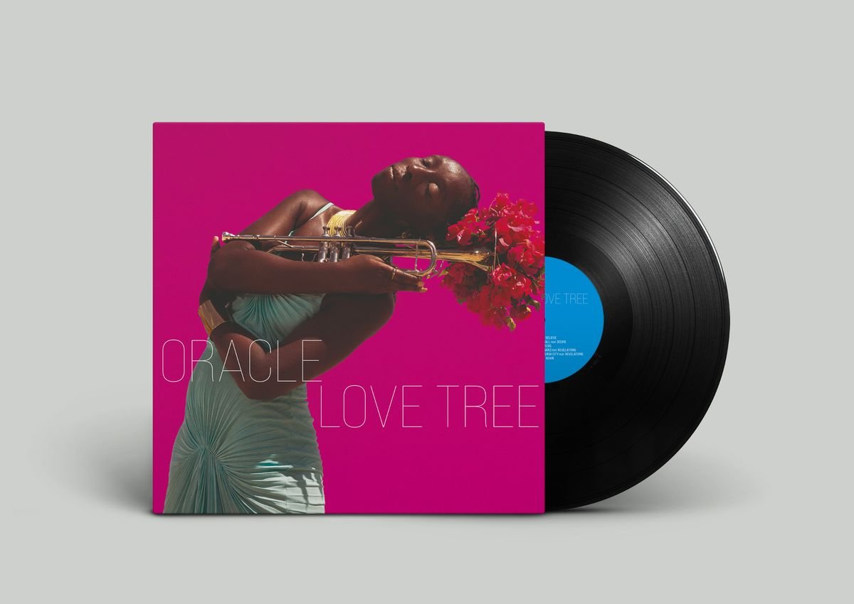 អាល់ប៊ុម LoveTree របស់ Eunice ដើរតាមអាជីពសម្ងាត់នៅក្នុងឧស្សាហកម្មនេះ។