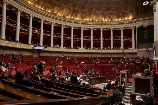 1780377178_2439185-l-assemblee-nationale-a-paris-le-13-mai-2026.jpg