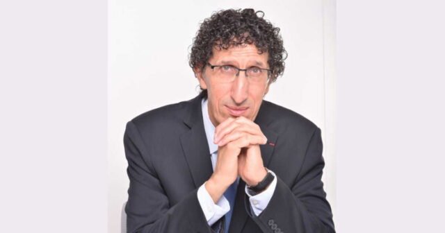 1780382234_morald-chibout-le-conseiller-qui-recadre-les-pdg-sans-detour.jpg