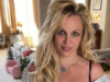 Britney Spears បង្ហាញម៉ូដសក់ថ្មីរបស់នាងយ៉ាងភ្ញាក់ផ្អើលបន្ទាប់ពីធ្វើការកែសម្ផស្សរួច