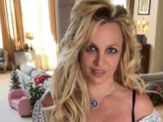 Britney Spears បង្ហាញម៉ូដសក់ថ្មីរបស់នាងយ៉ាងភ្ញាក់ផ្អើលបន្ទាប់ពីធ្វើការកែសម្ផស្សរួច
