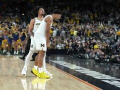 Michigan Basketball ប្រឈមមុខនឹង UConn ក្នុងការប្រកួតជើងឯកថ្នាក់ជាតិឡើងវិញនៅ TD Garden ក្នុងទីក្រុងបូស្តុន