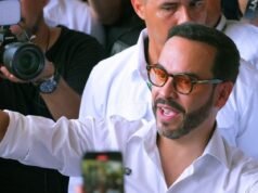 Donald Trump គាំទ្រអ្នកនិយម Abelardo de la Espriella ដែលបានមកមុនក្នុងជុំដំបូង